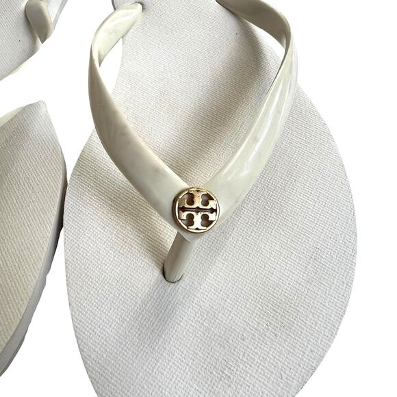 Tory Burch White Logo Flip Flops Size 7 Women’s Sandals - Picture 2 of 9